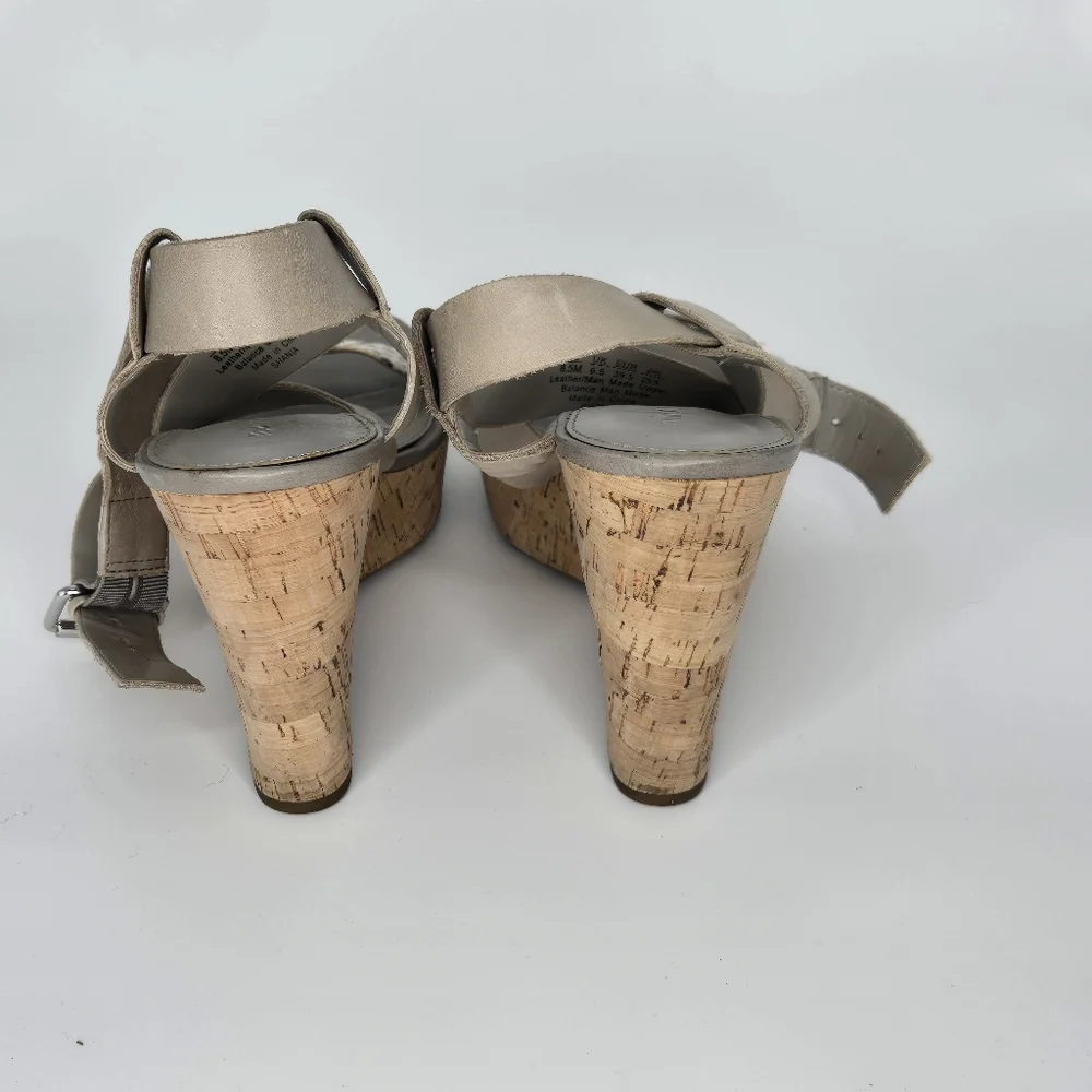 Franco Sarto Shania Wedge Sandal Gray Leather Snake‎ Size 8.5